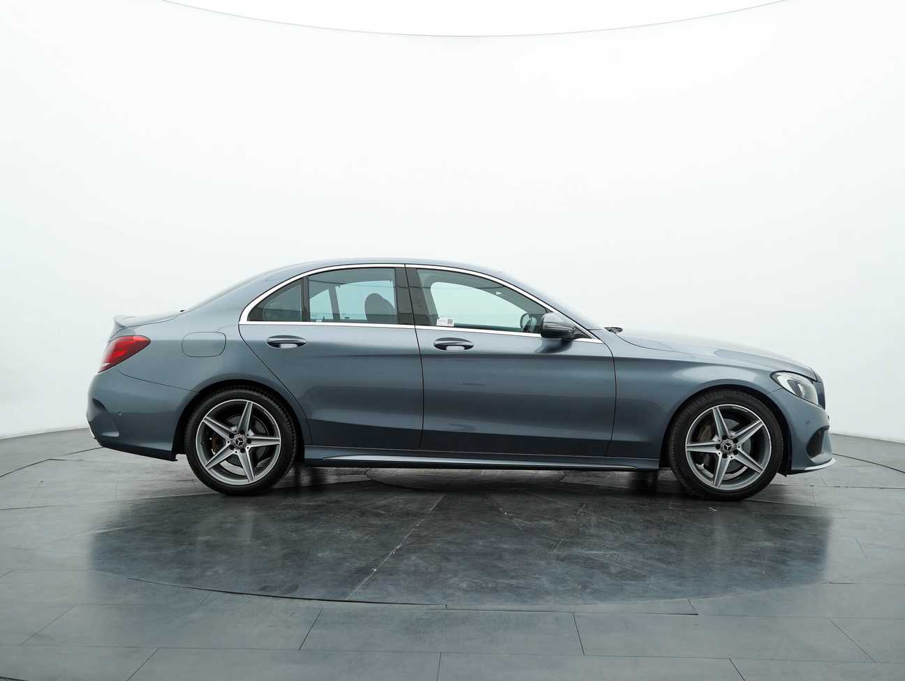 used 2017 Mercedes-Benz C200 AMG Line 2.0