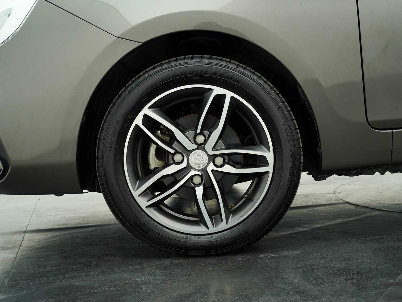 terpakai 2020 Proton Saga Premium 1.3