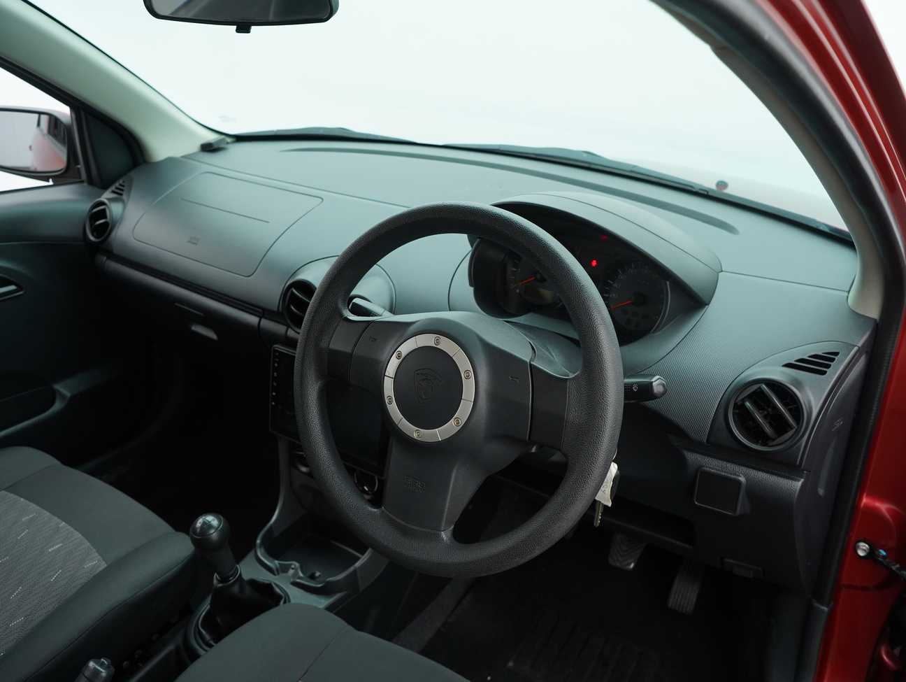 terpakai 2015 Proton Saga SV 1.3