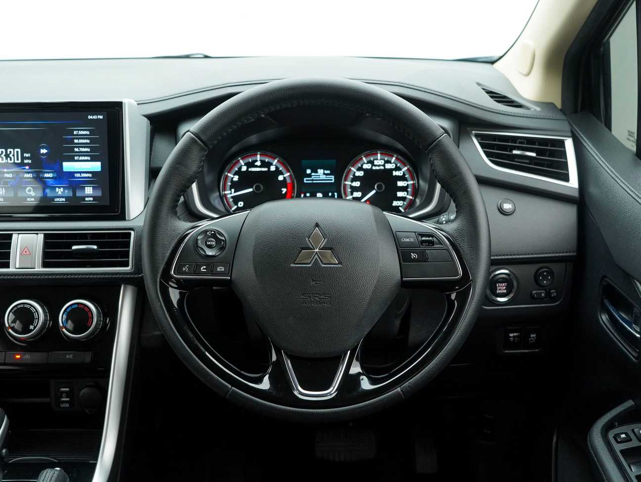 terpakai 2023 Mitsubishi Xpander  1.5