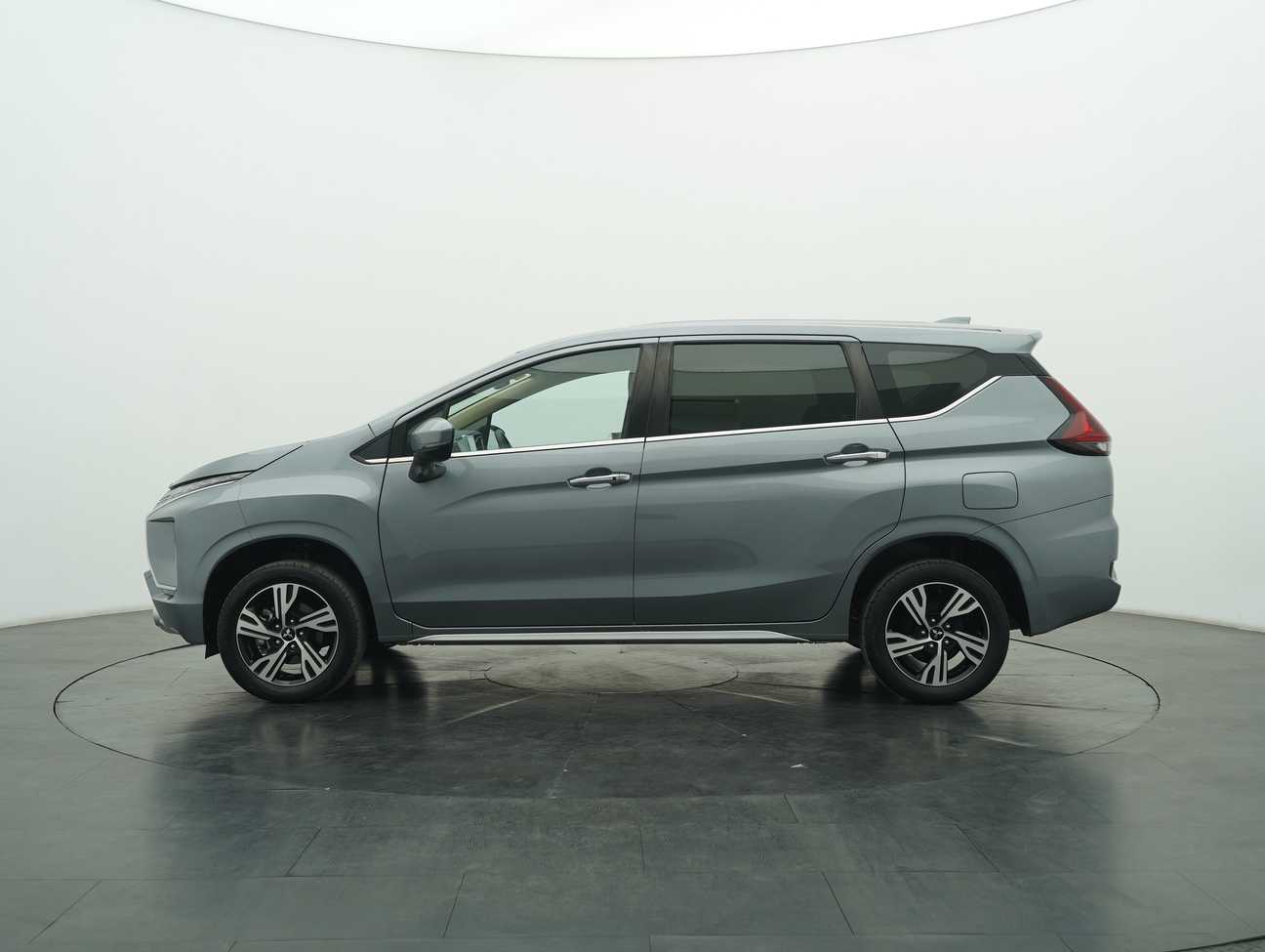 terpakai 2023 Mitsubishi Xpander  1.5