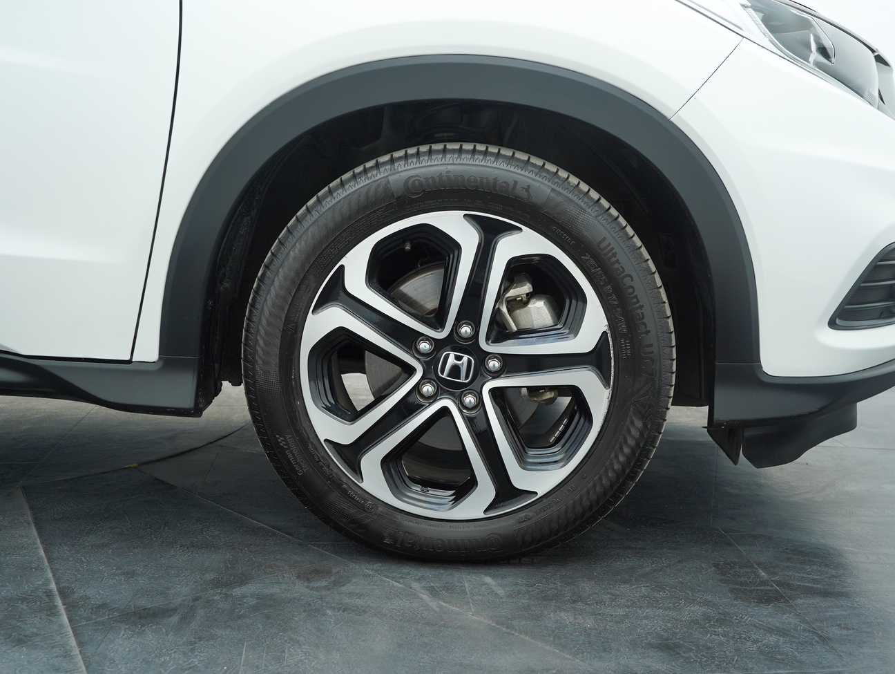 terpakai 2020 Honda HR-V E 1.8