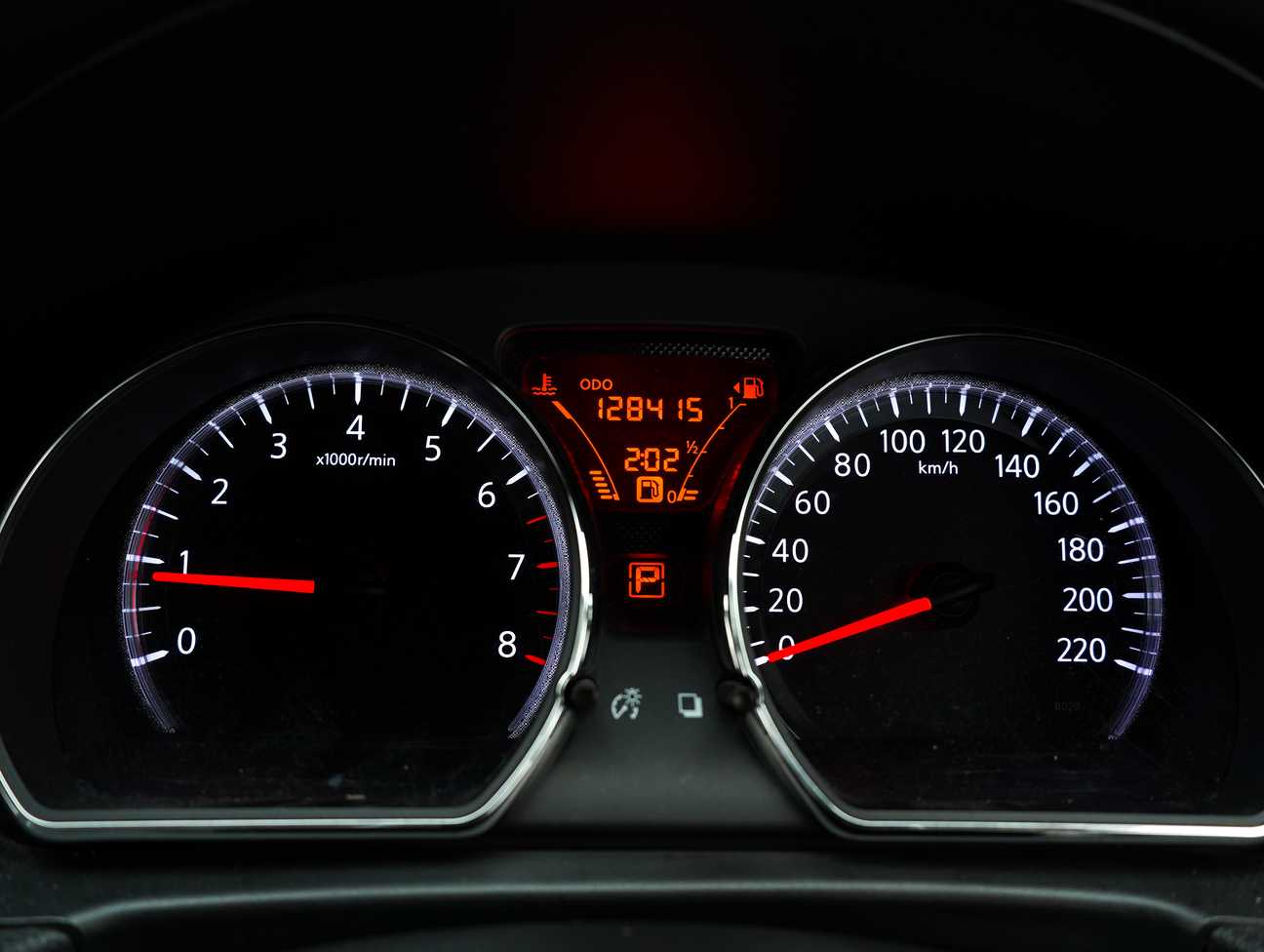 used 2014 Nissan Almera V 1.5