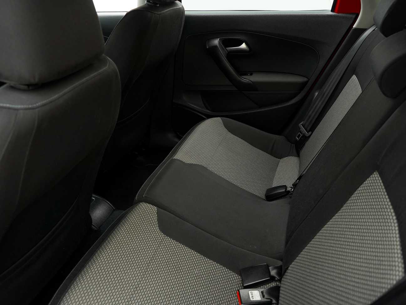 used 2015 Volkswagen POLO HATCHBACK 1.6