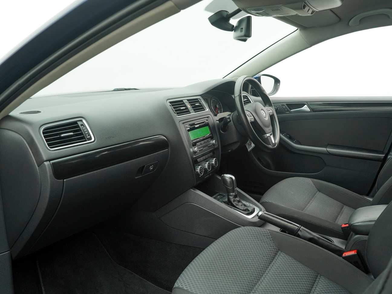 terpakai 2013 Volkswagen Jetta TSI 1.4