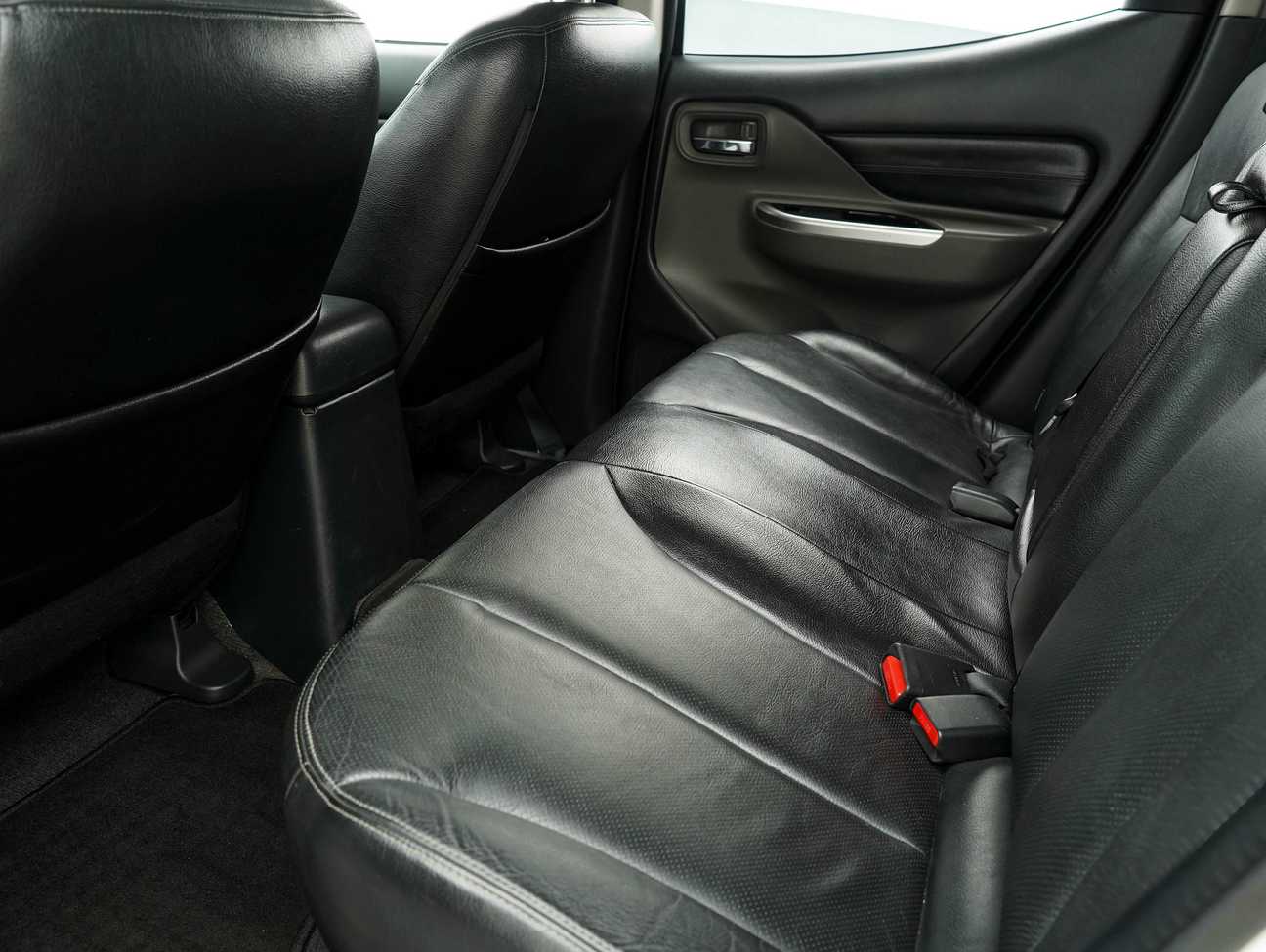 terpakai 2015 Mitsubishi Triton VGT Adventure 2.5