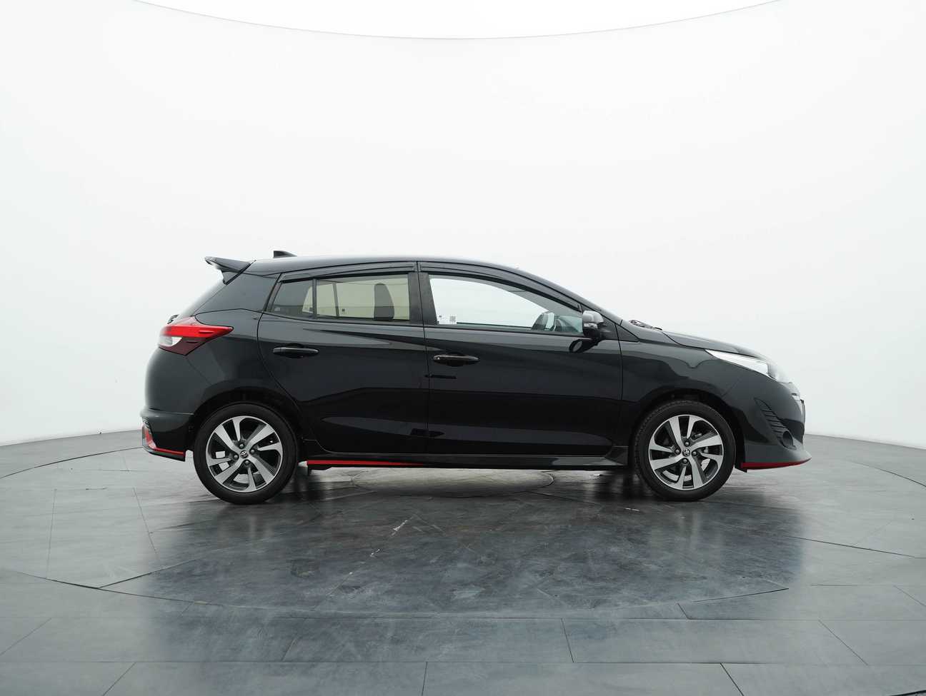 terpakai 2020 Toyota Yaris E 1.5