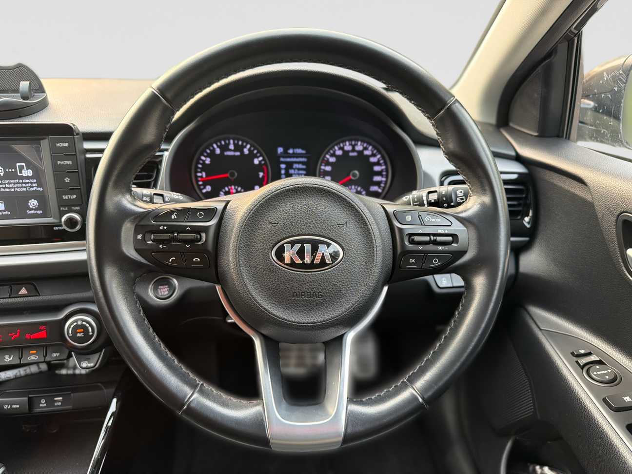 terpakai 2018 Kia Rio EX 1.4