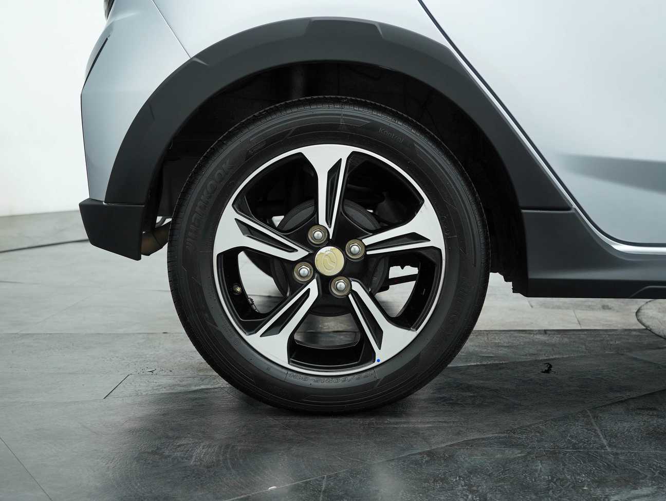 terpakai 2021 Perodua AXIA Style 1.0