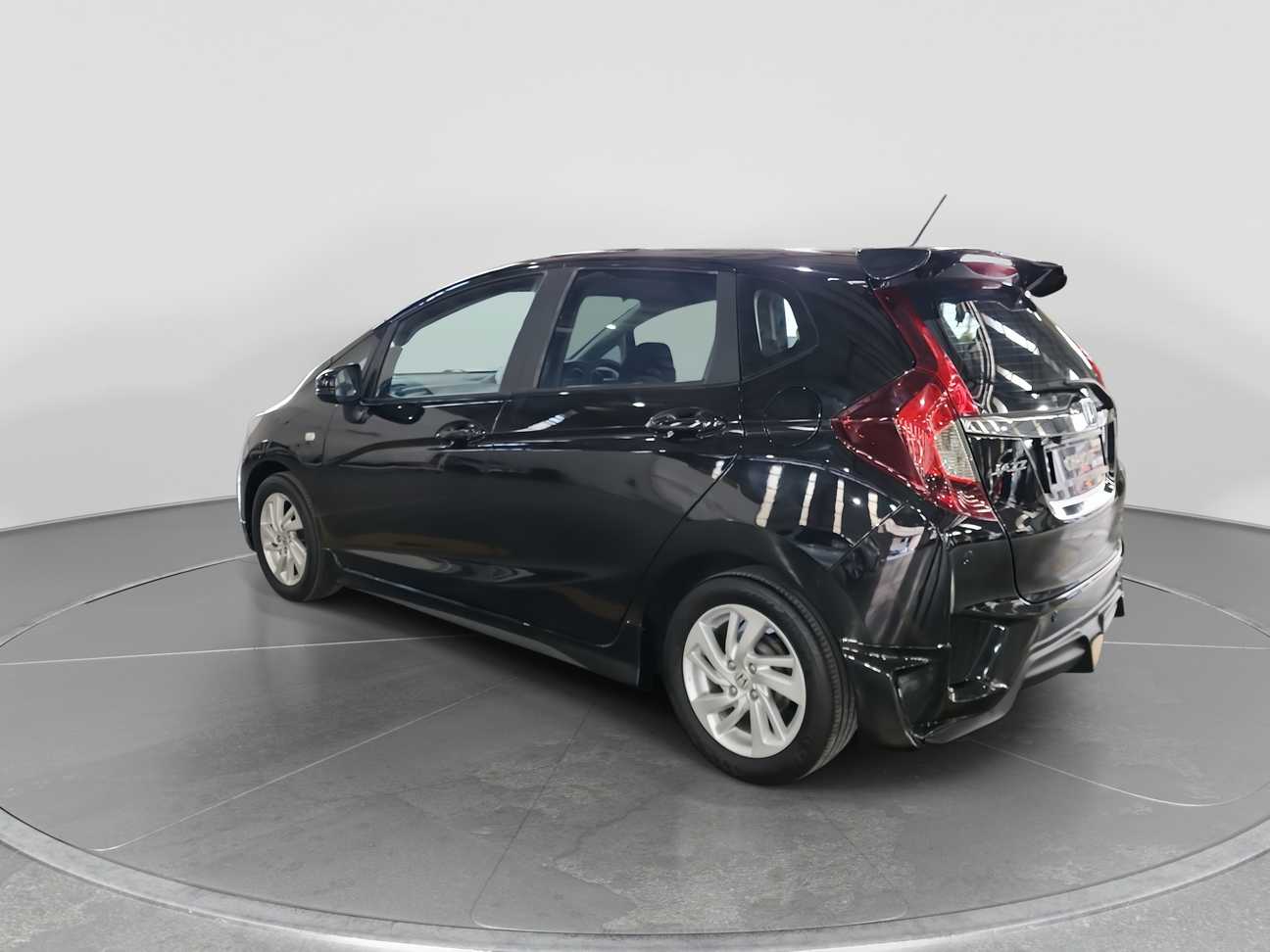 terpakai 2014 Honda Jazz E 1.5