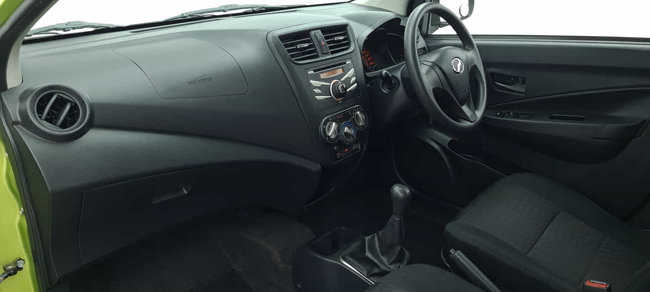 terpakai 2015 Perodua AXIA G 1.0