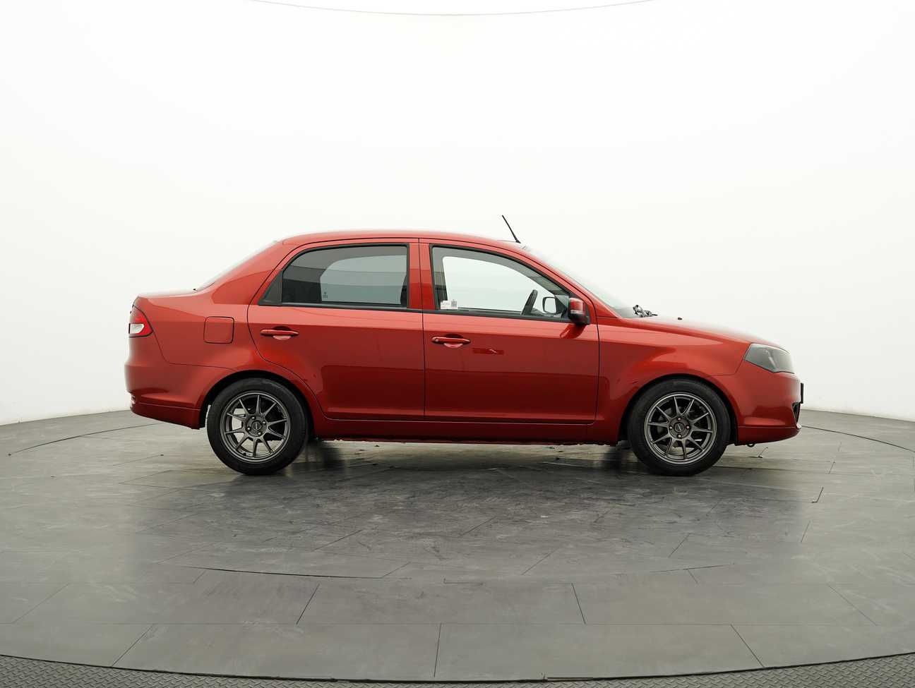 used 2014 Proton Saga FLX Standard 1.3