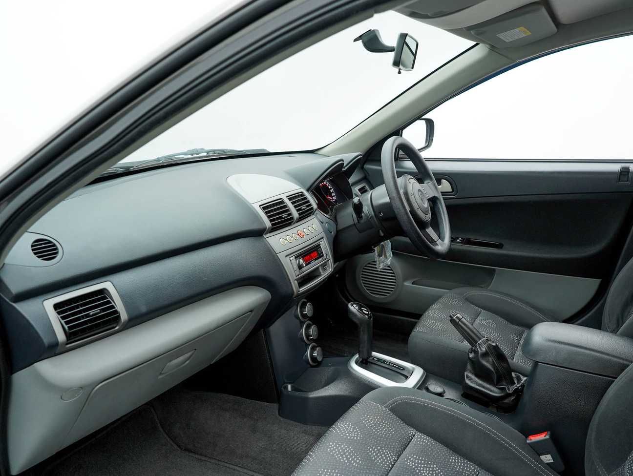 used 2011 Proton Persona Elegance Medium Line 1.6