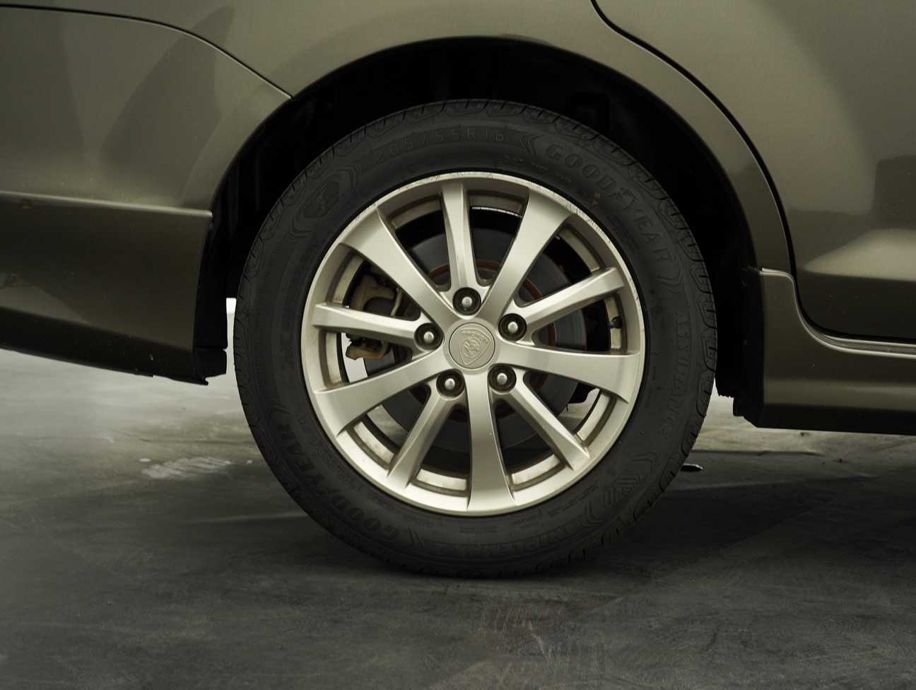 used 2015 Proton EXORA FL CVT 1.6