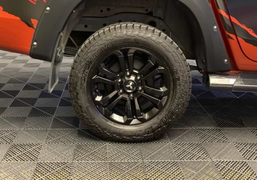 terpakai 2023 Mitsubishi Triton VGT Athlete Dual Cab 4X4 2.4