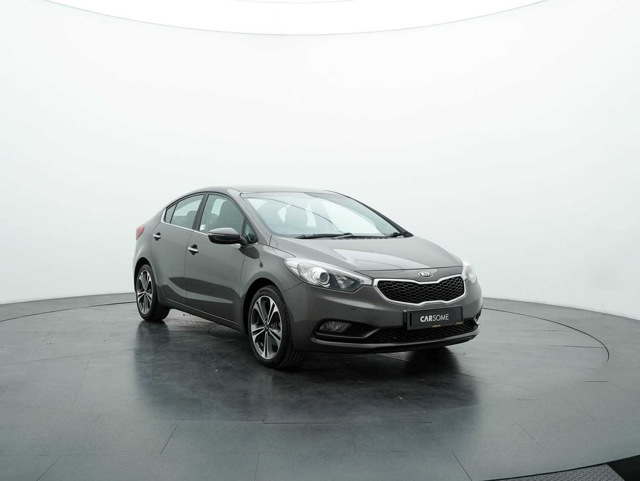 terpakai 2014 Kia Cerato  1.6