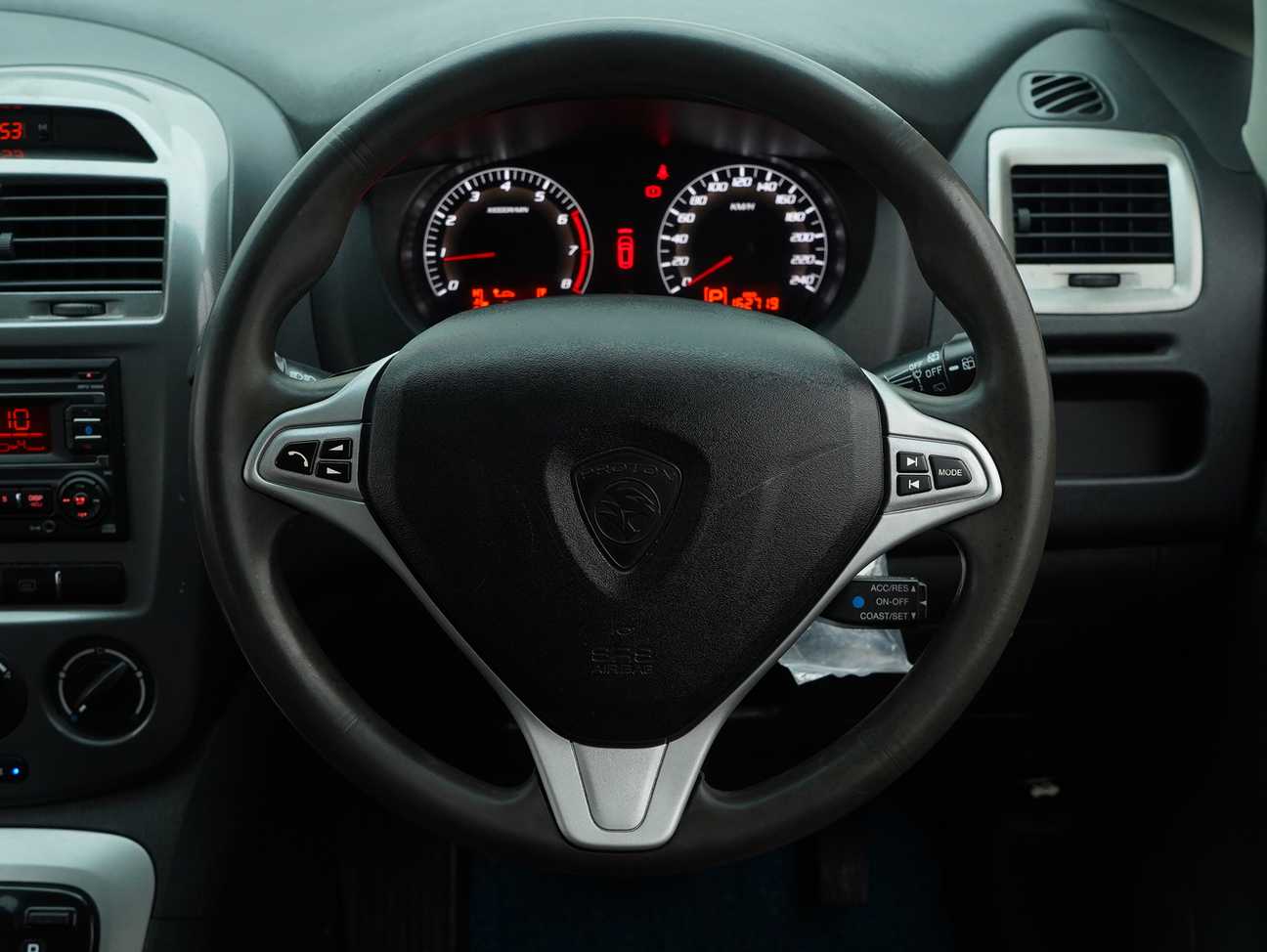 terpakai 2014 Proton Exora Bold CFE Premium 1.6