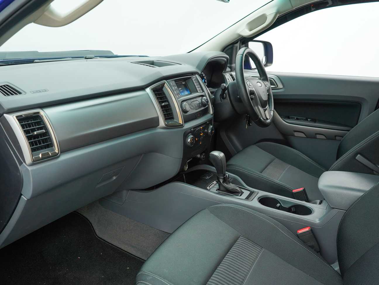 terpakai 2017 Ford RANGER XLT 4WD 2.2