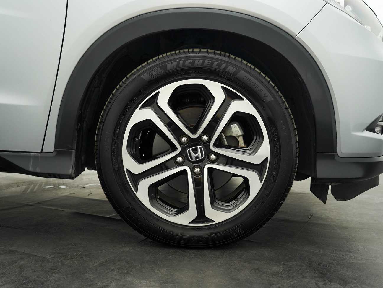 used 2017 Honda HR-V i-VTEC V 1.8