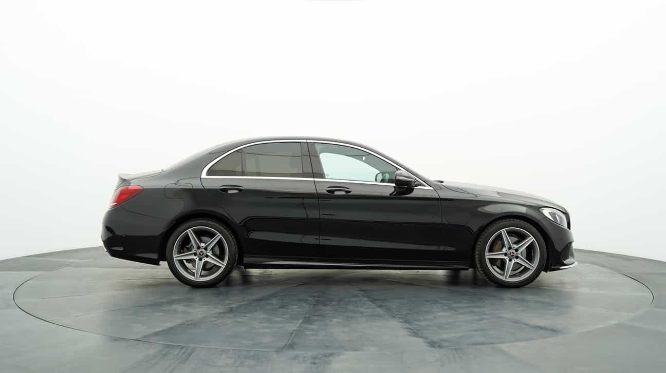 terpakai 2018 Mercedes-Benz C 200 2.0