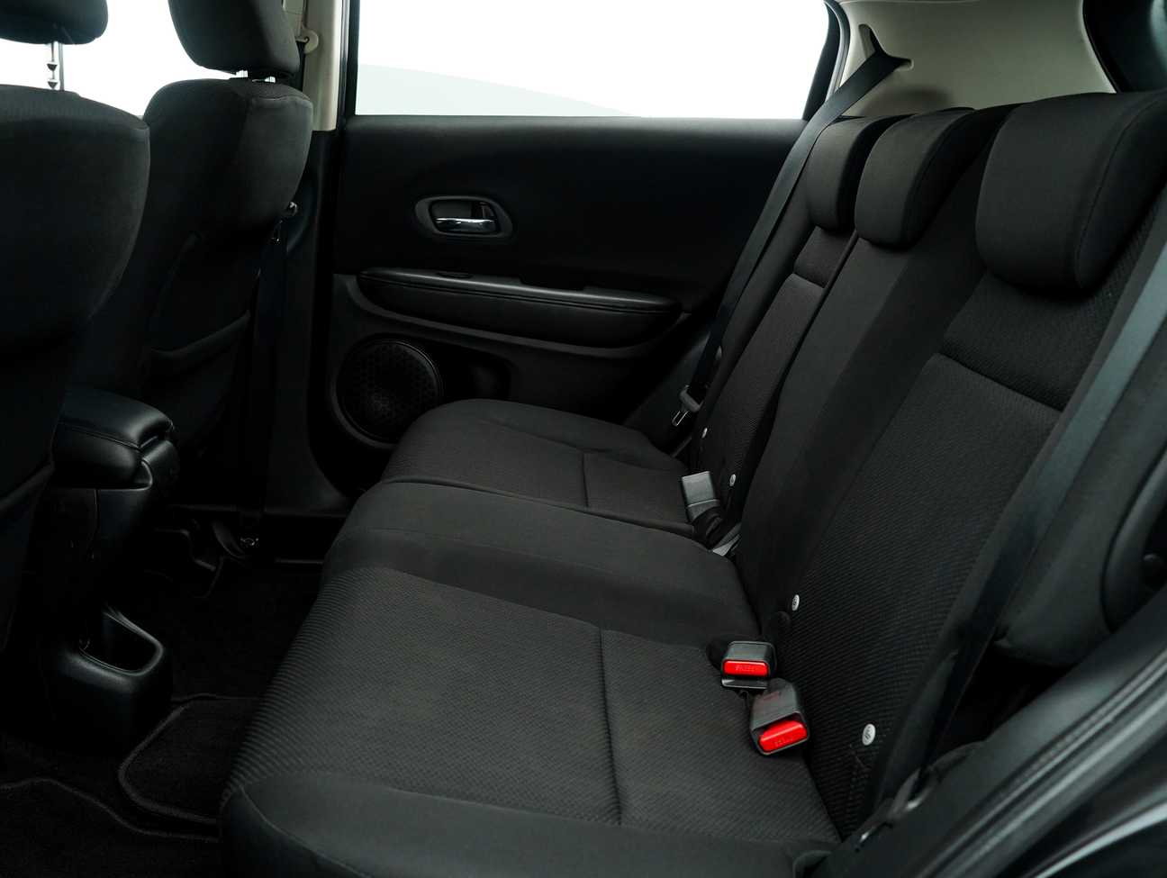 terpakai 2016 Honda HR-V i-VTEC S 1.8