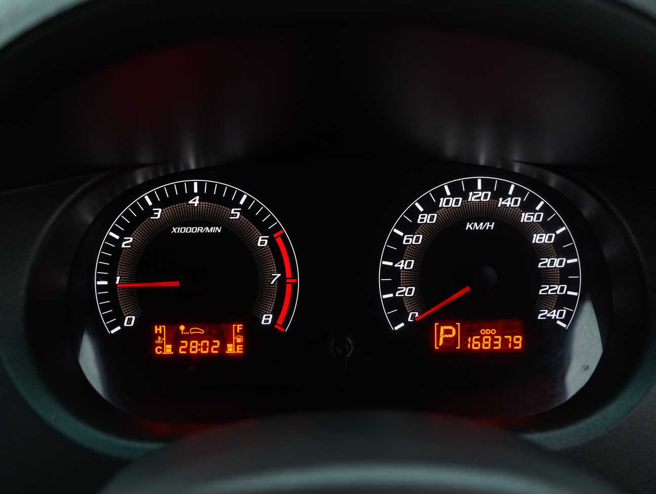 used 2014 Proton Exora Bold CFE Premium 1.6