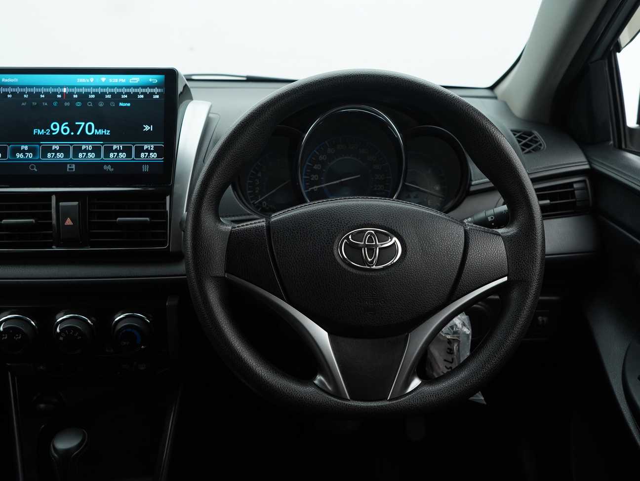 used 2014 Toyota Vios J 1.5