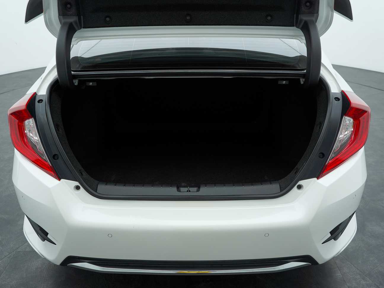 terpakai 2021 Honda Civic TC-P 1.5