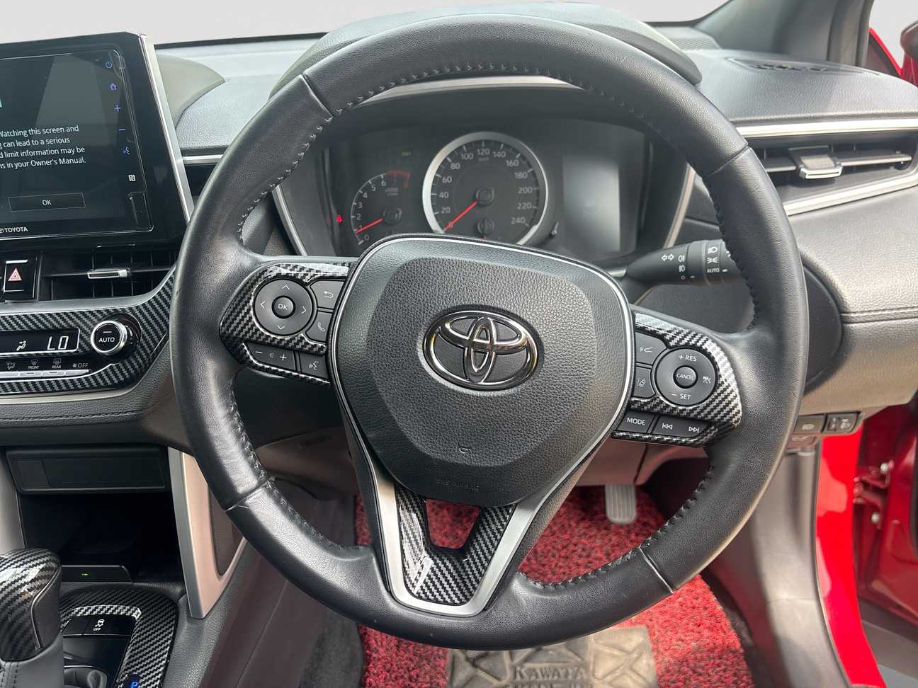 used 2023 Toyota Corolla Cross V 1.8
