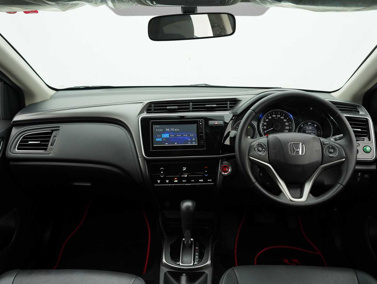 used 2017 Honda City V 1.5