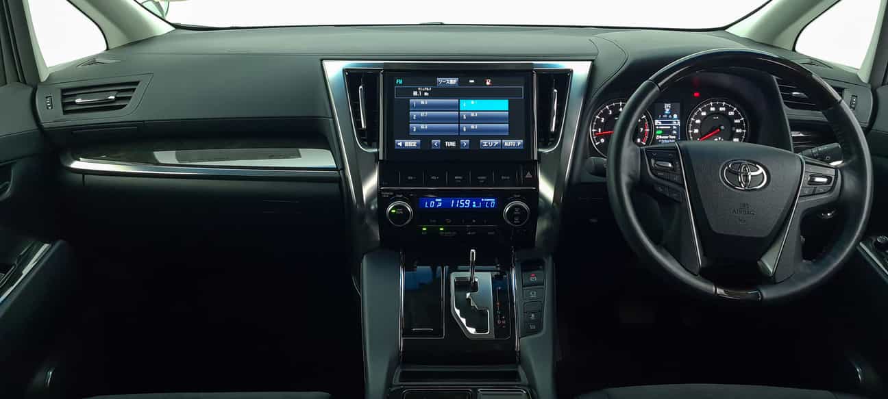 used 2016 Toyota VELLFIRE  2.5