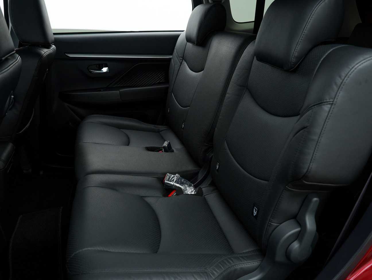 used 2023 Perodua Aruz AV 1.5