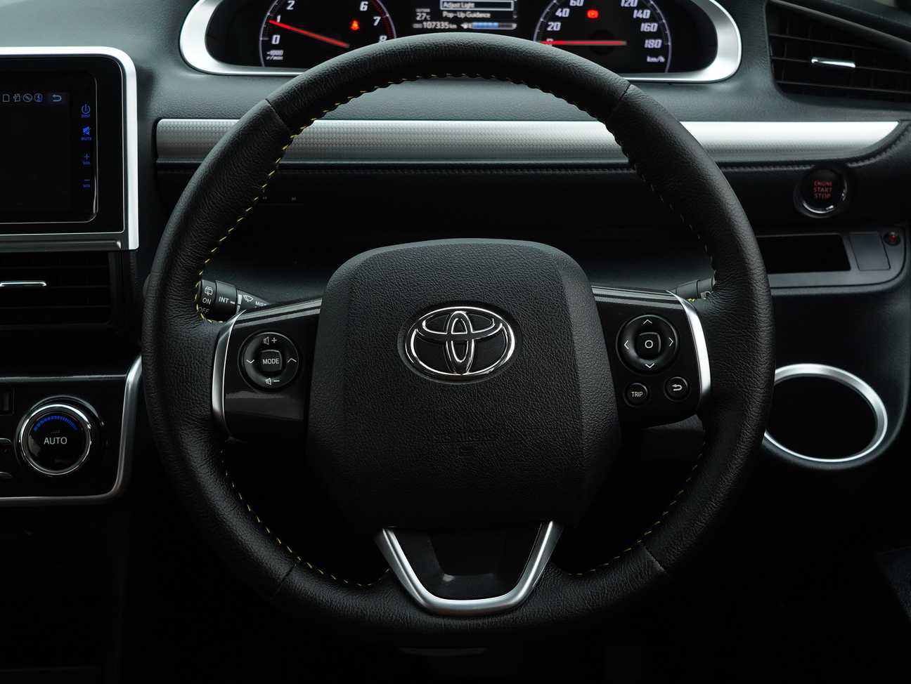 terpakai 2018 Toyota Sienta V 1.5