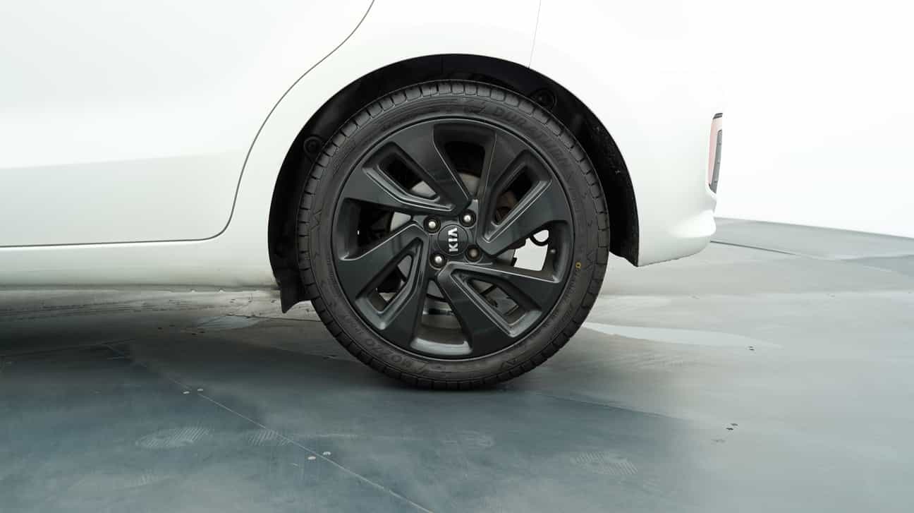 used 2015 Kia RIO UB 1.4