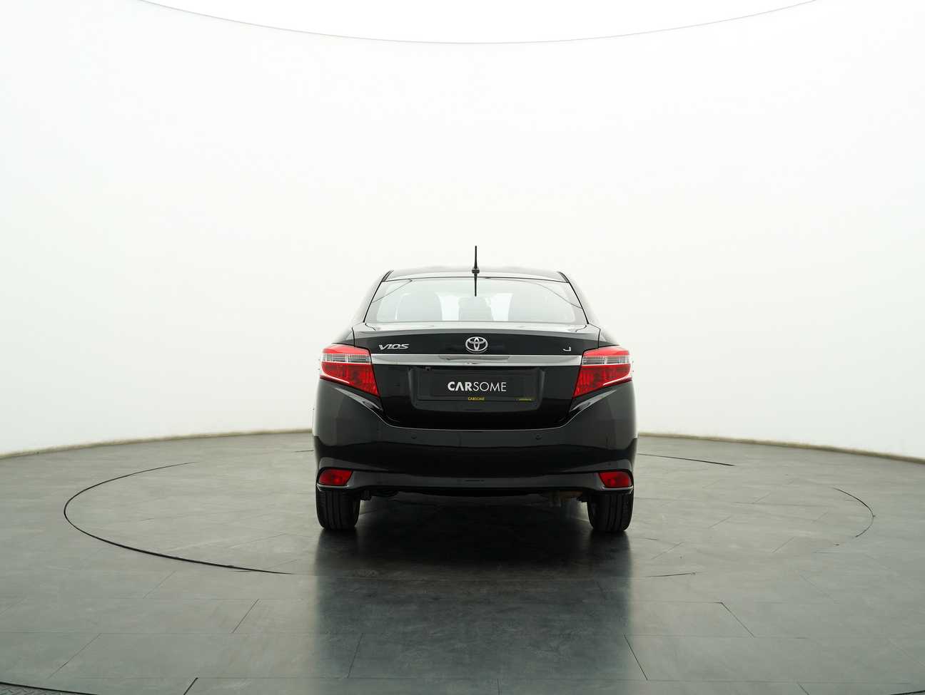 terpakai 2015 Toyota Vios J 1.5