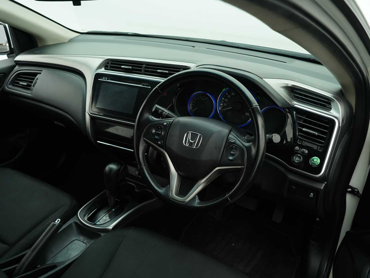 used 2014 Honda City V 1.5