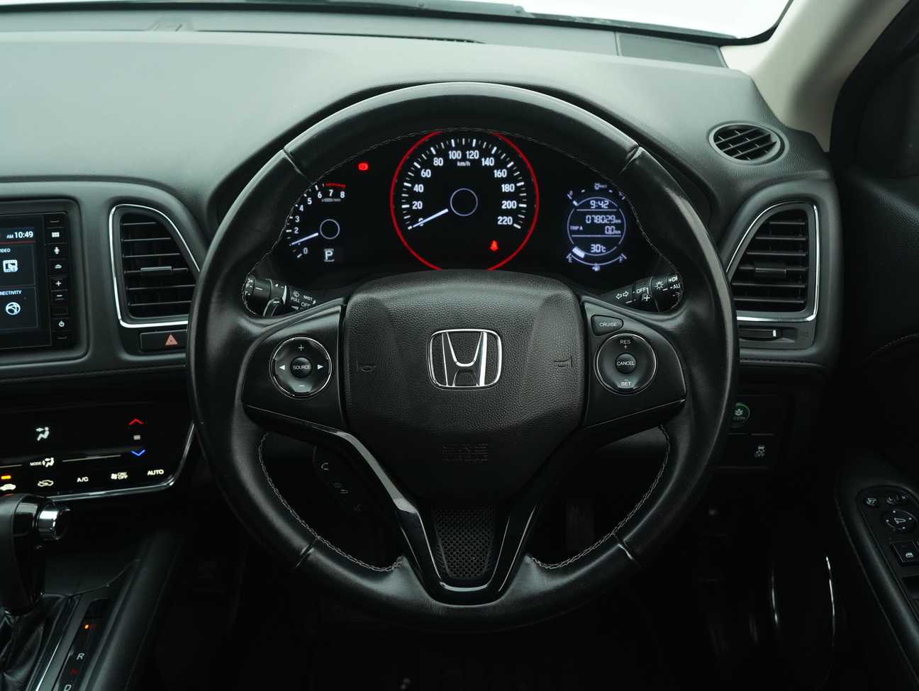 used 2021 Honda HR-V V 1.8