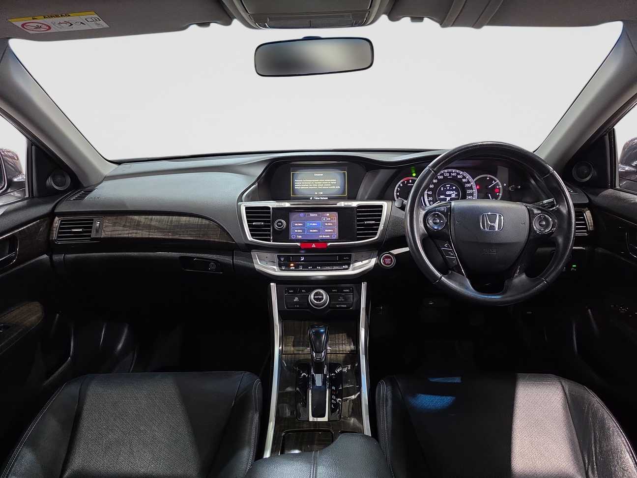 used 2014 Honda Accord VTi-L 2.0