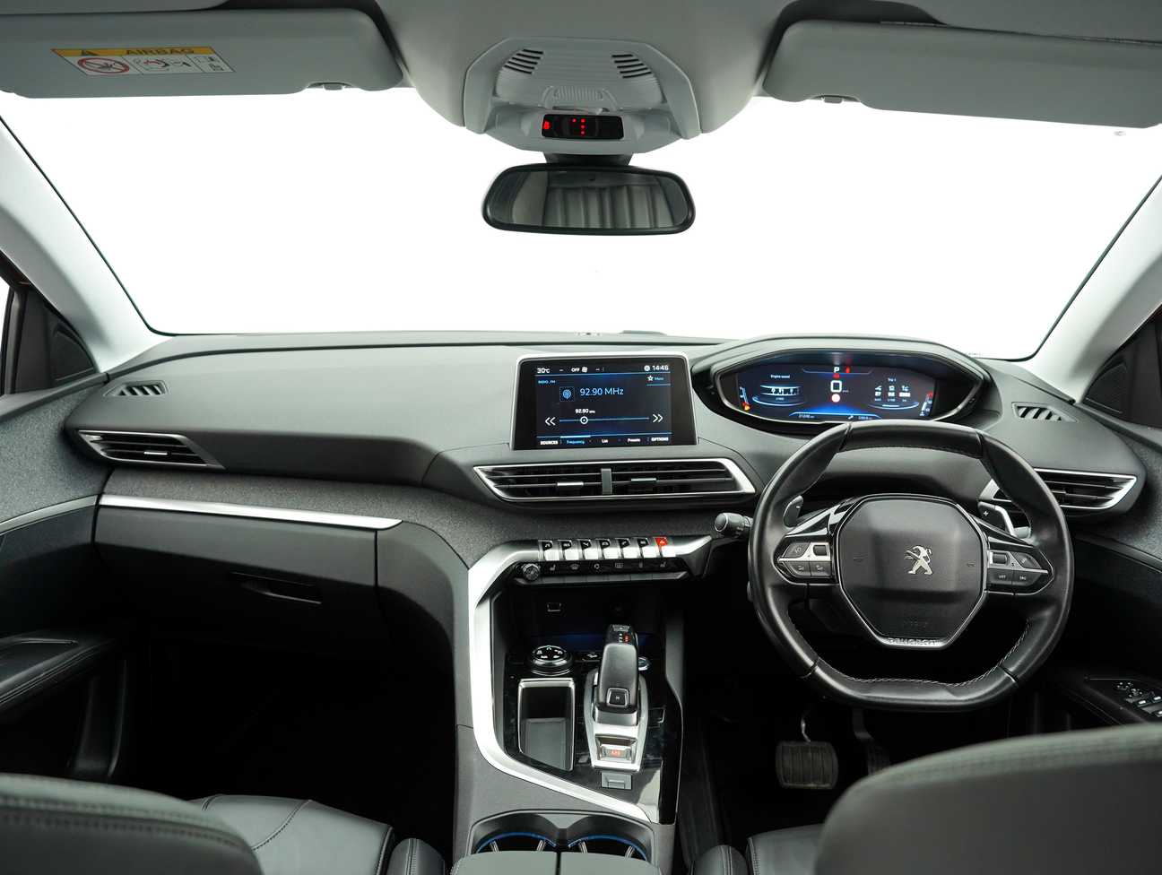 terpakai 2018 Peugeot 3008 THP Allure 1.6