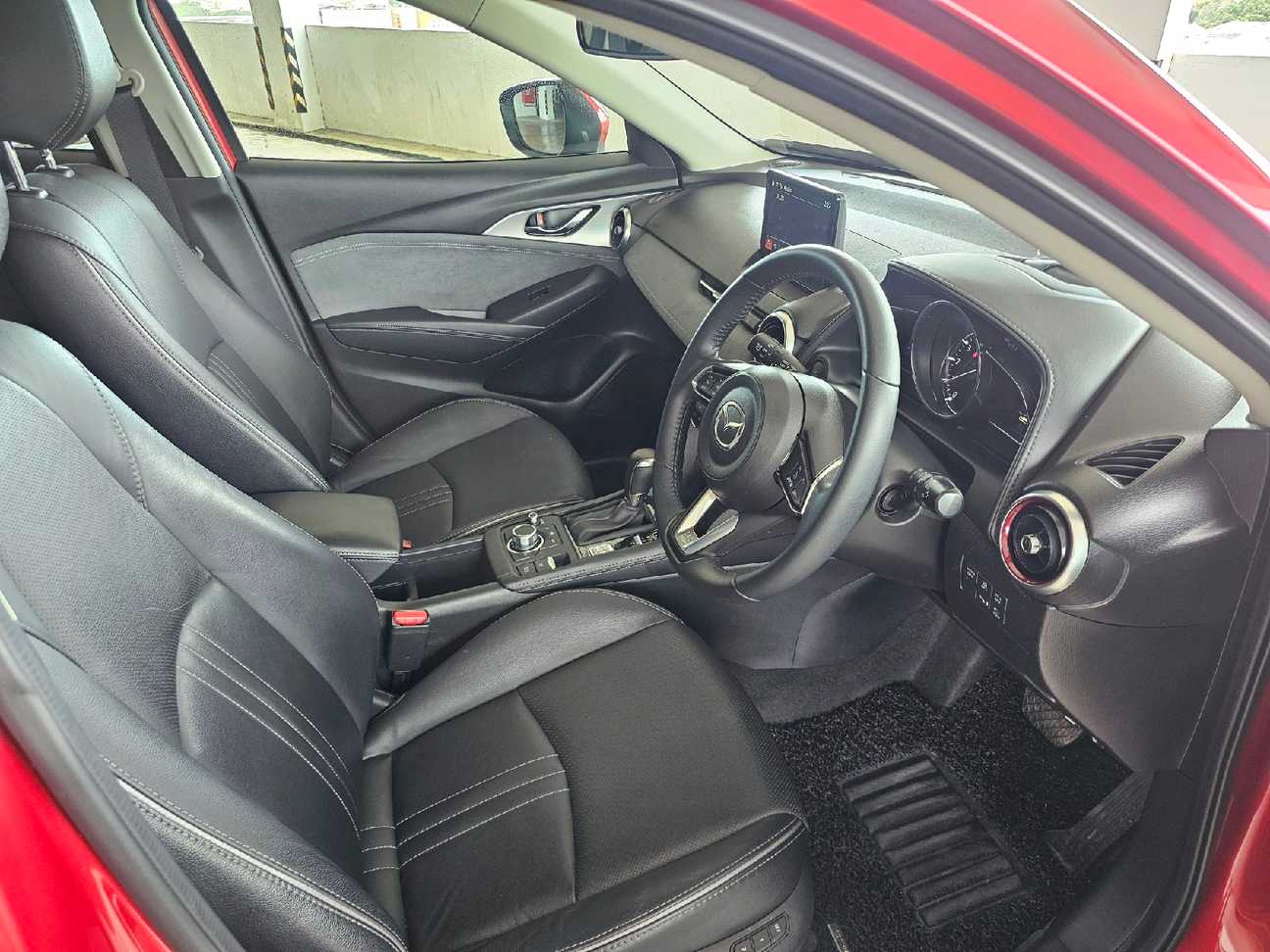 terpakai 2023 Mazda CX-3 SKYACTIV-G High 2.0