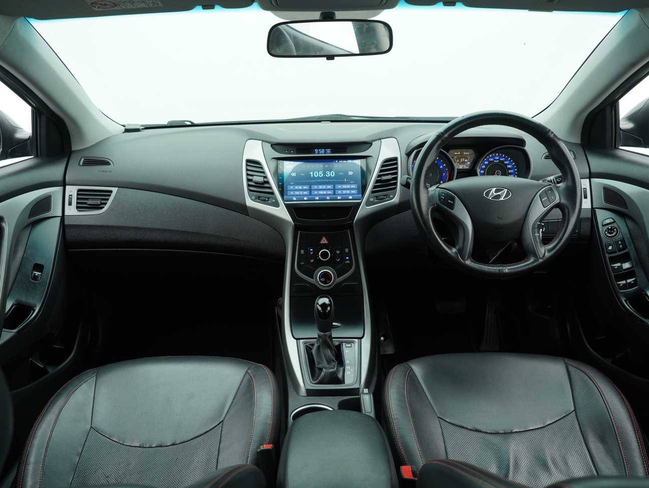 terpakai 2015 Hyundai Elantra Elegance 1.6
