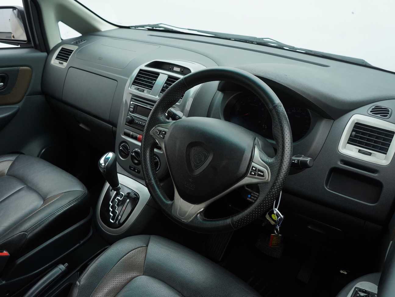 terpakai 2014 Proton Exora Bold CFE Premium 1.6