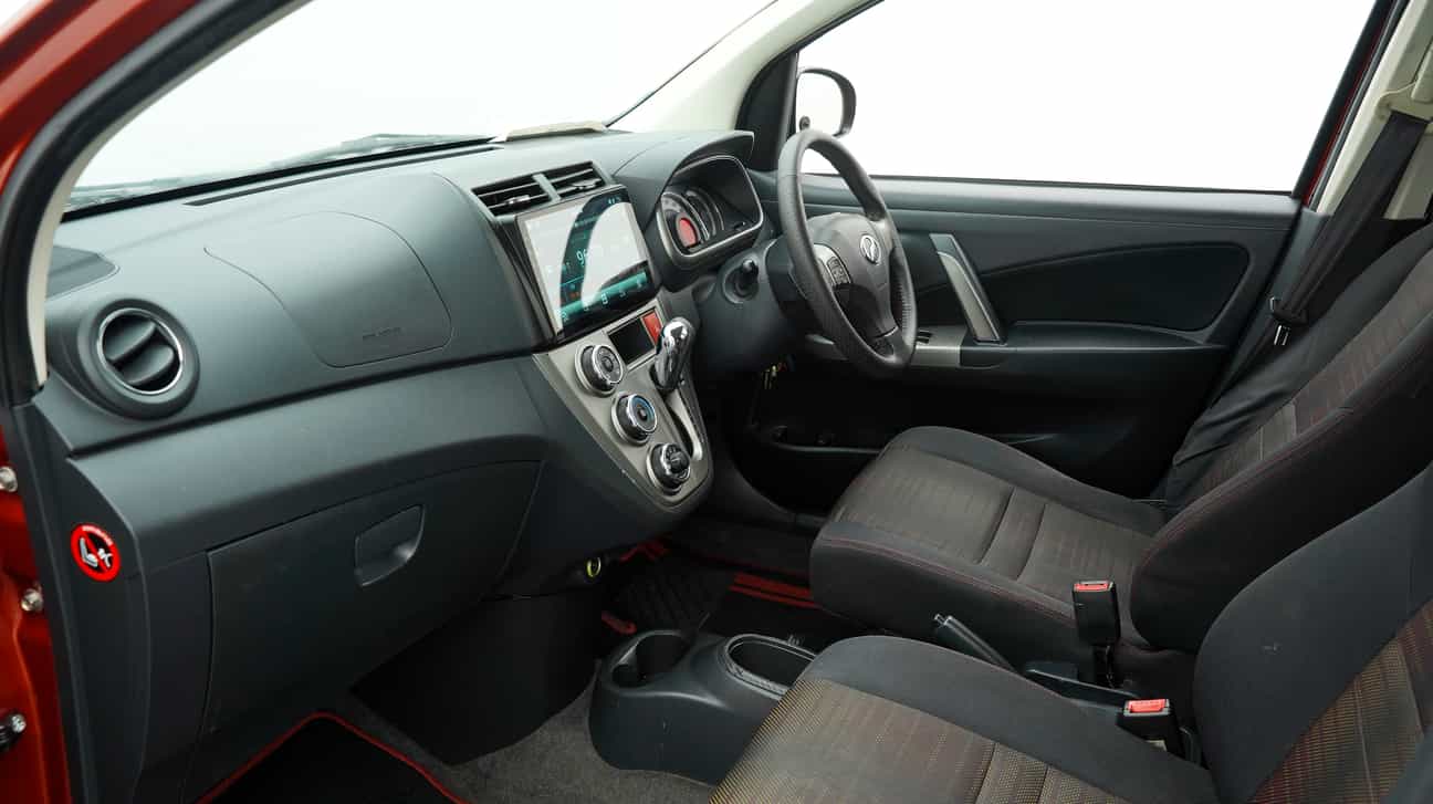 terpakai 2015 Perodua MYVI SE 1.5