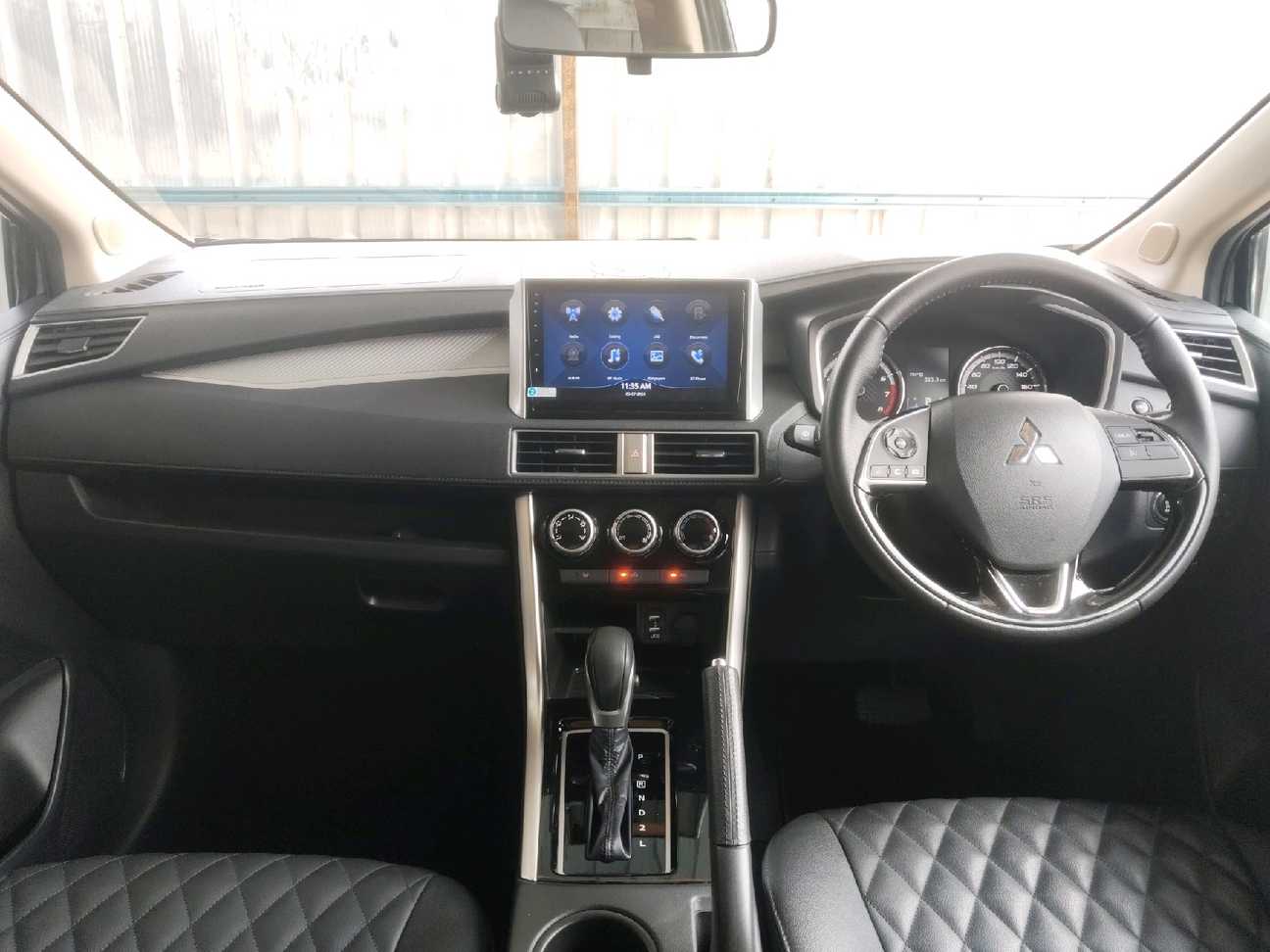 used 2023 Mitsubishi Xpander  1.5
