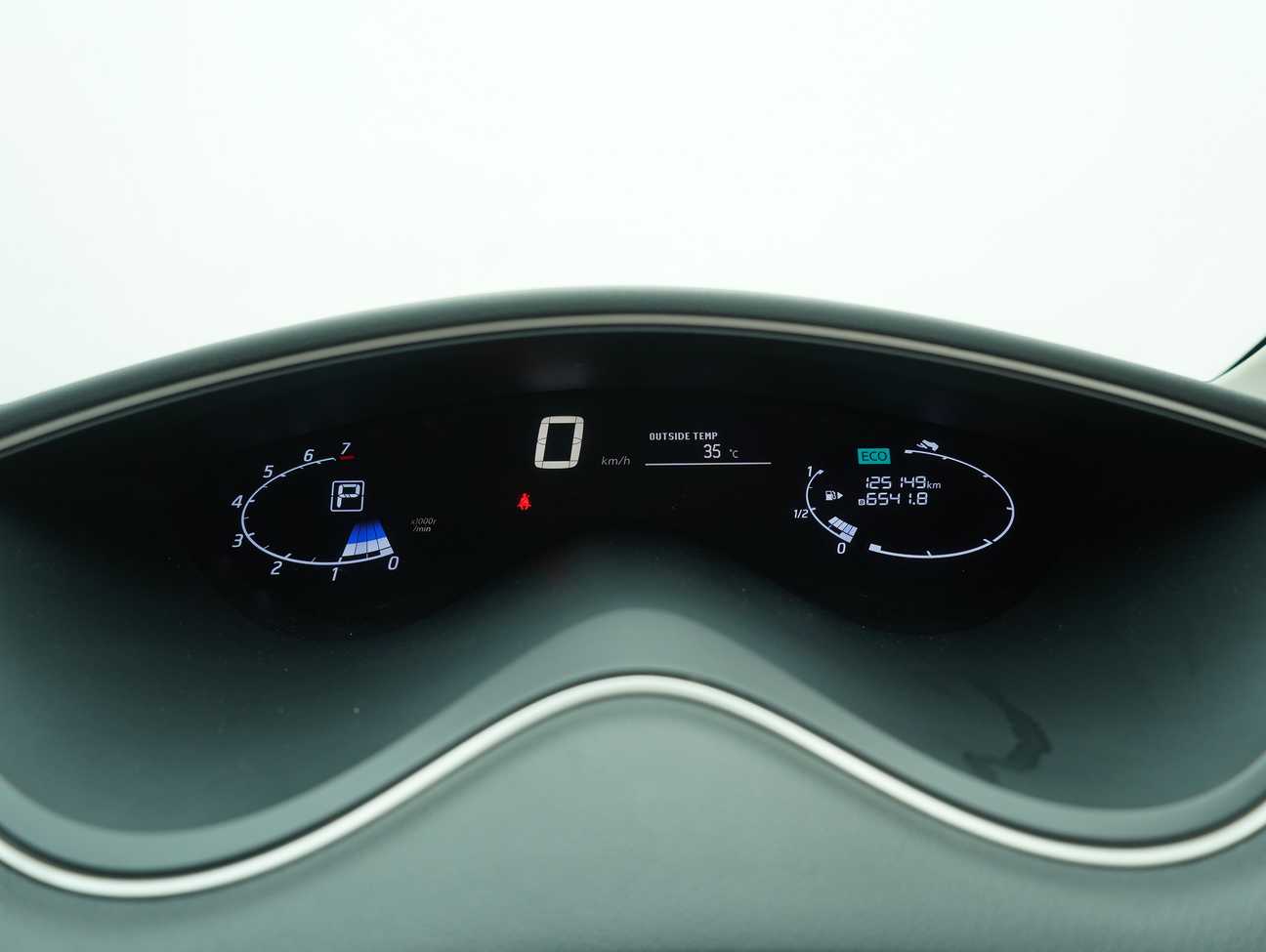 terpakai 2017 Nissan Serena S-Hybrid High-Way Star 2.0