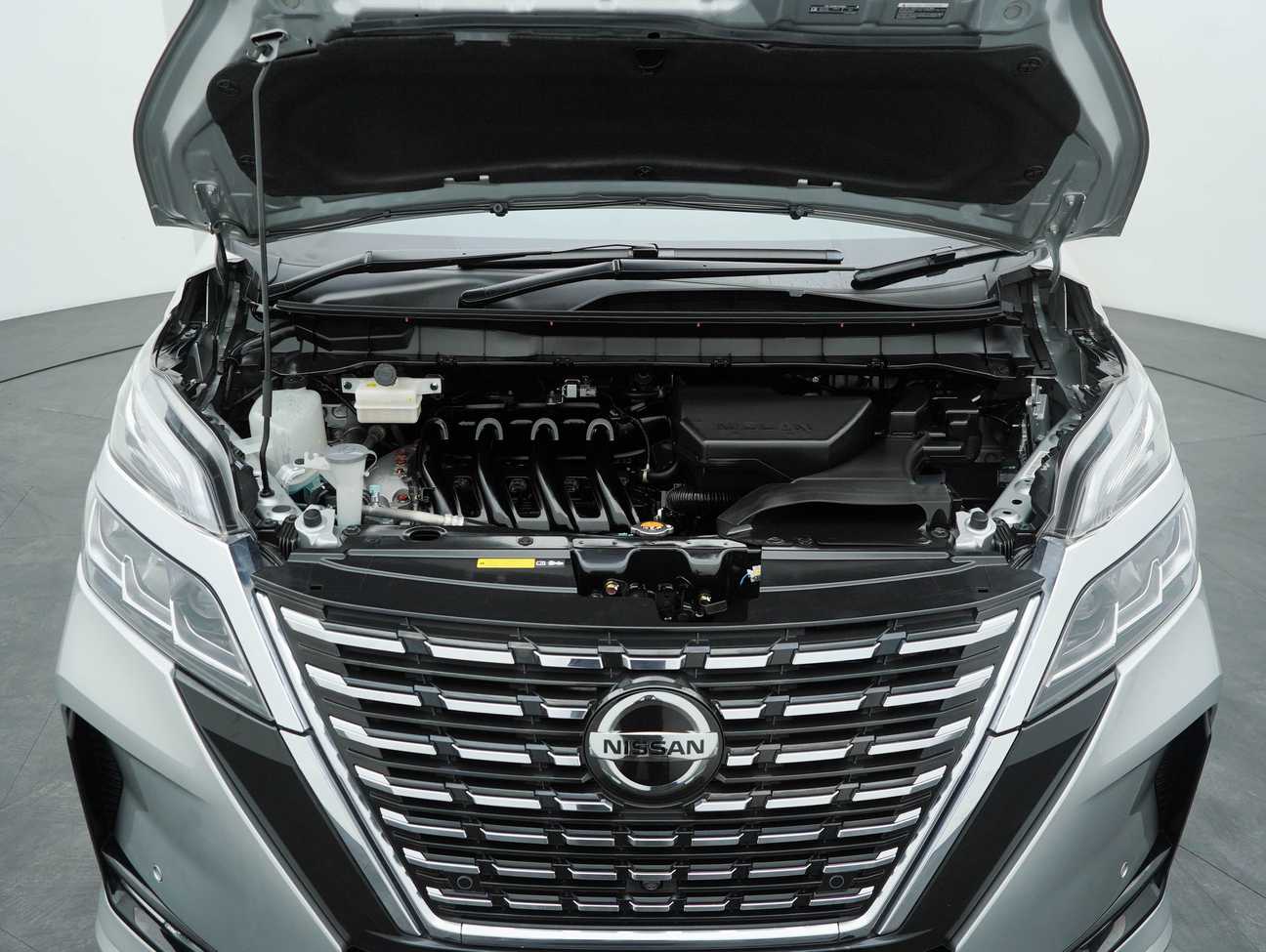 terpakai 2023 Nissan Serena S-Hybrid High-Way Star 2.0