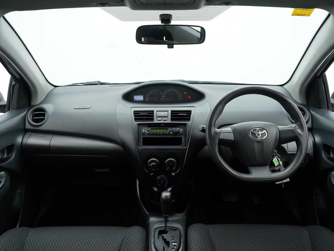 terpakai 2012 Toyota Vios J 1.5