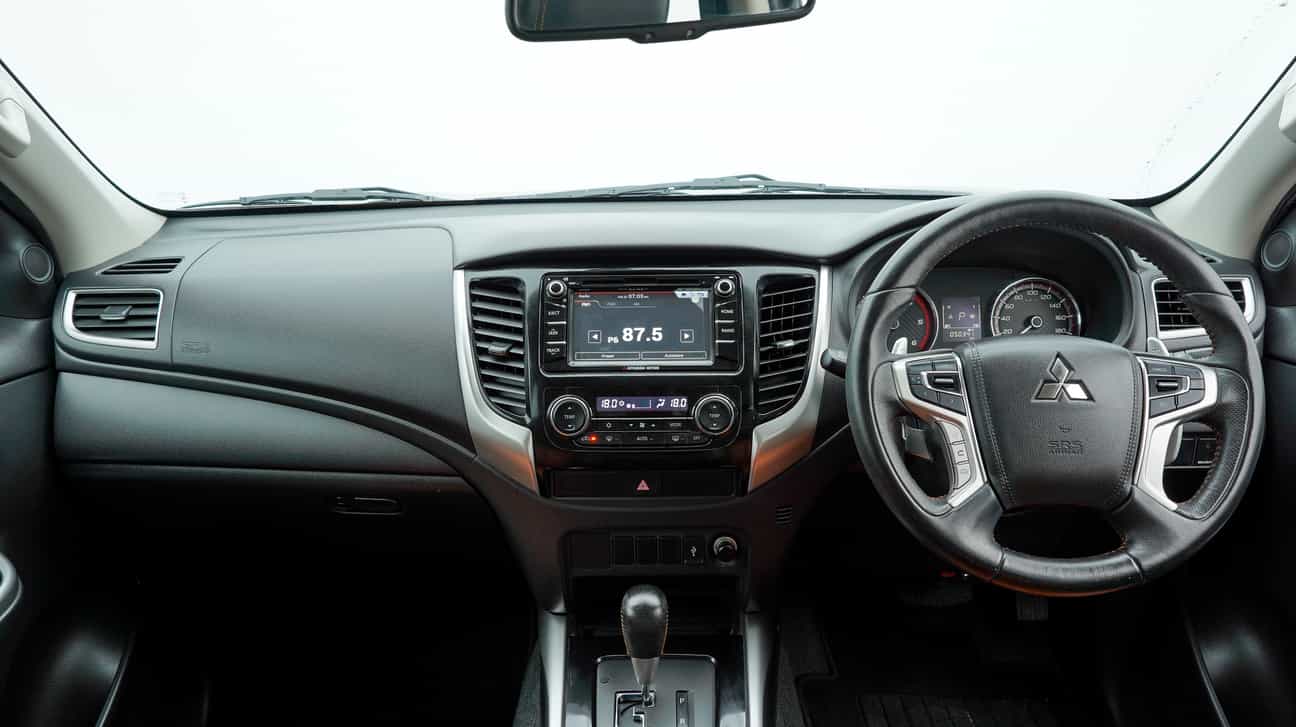 used 2018 Mitsubishi TRITON VGT HS 4WD DC 2.4