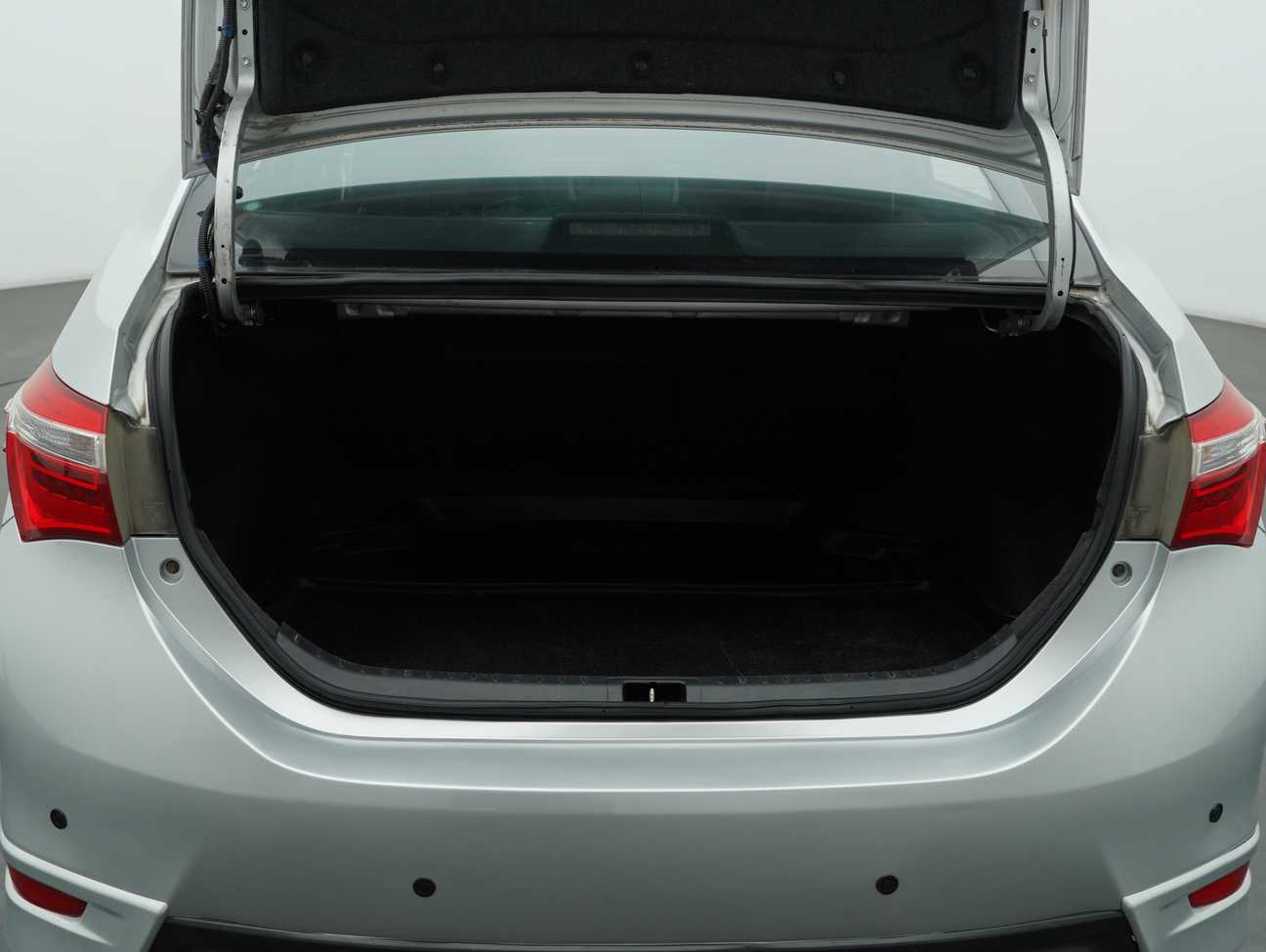 used 2015 Toyota Corolla Altis G 1.8