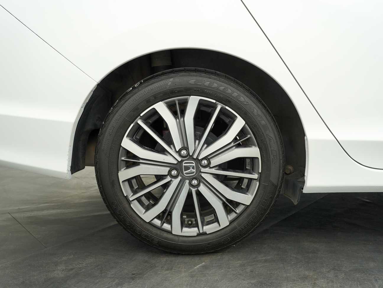 used 2018 Honda City V 1.5